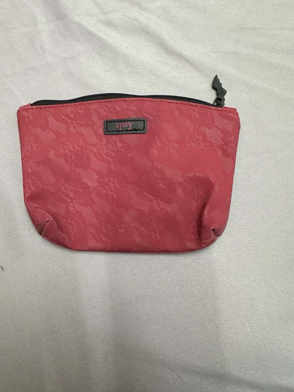 Ipsy October 2017 Spellbound Halloween Makeup Bag in Red with Bat Zipper Pull